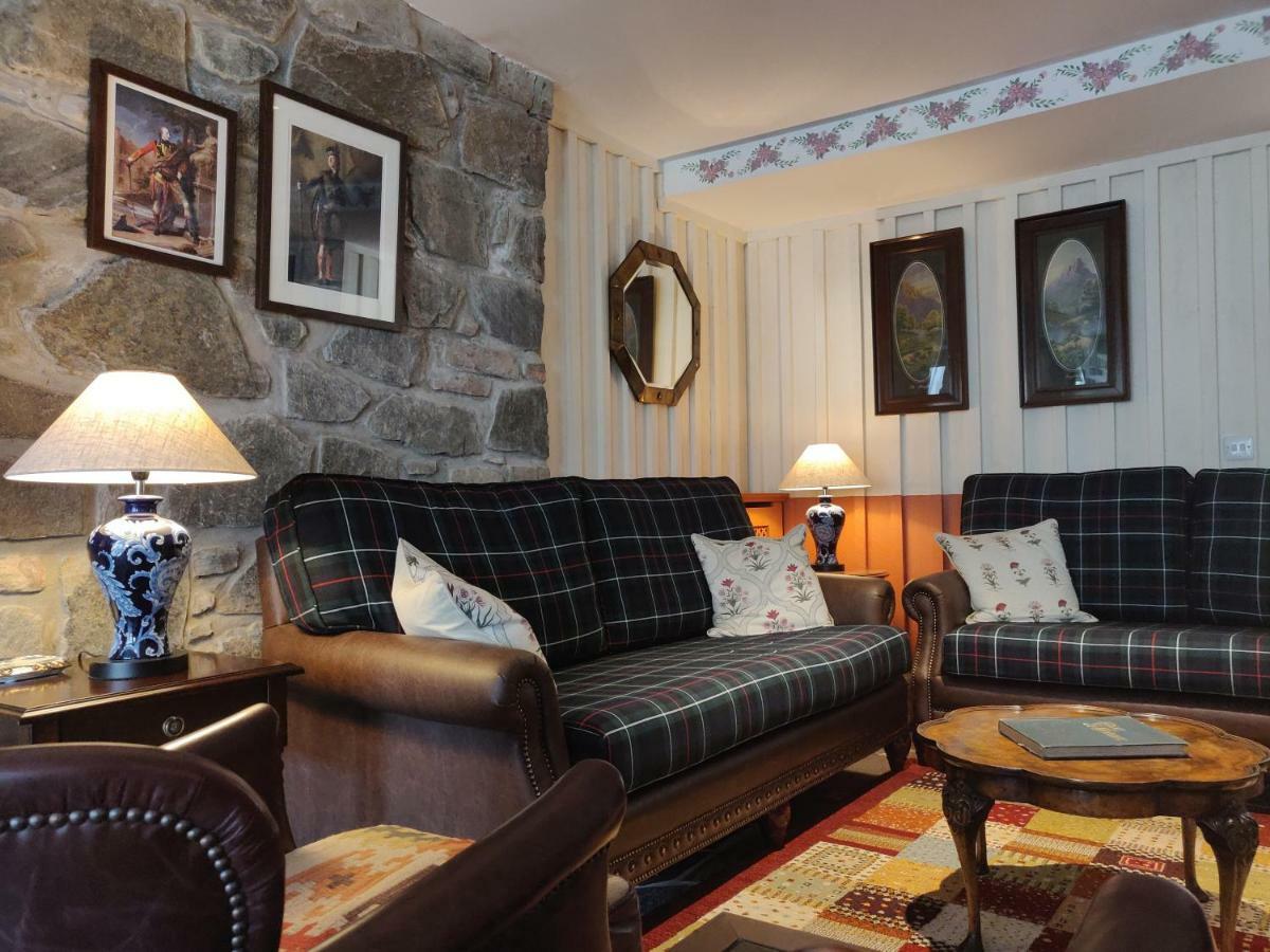 The Cluanie Inn Glenmoriston Exterior photo